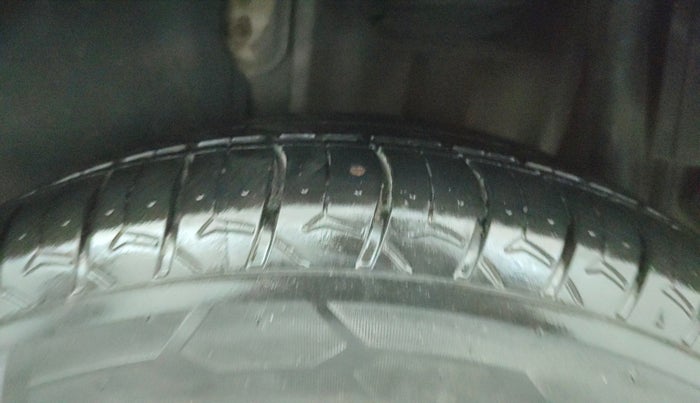 2017 Tata Tiago XZ PETROL, Petrol, Manual, 84,416 km, Left Rear Tyre Tread