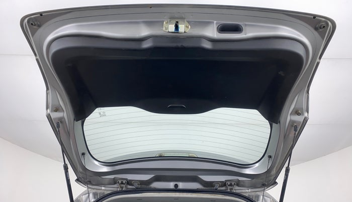 2018 Maruti Vitara Brezza ZDI + AMT, Diesel, Automatic, 58,154 km, Boot Door Open