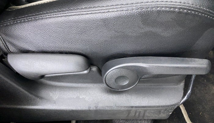 2018 Maruti Vitara Brezza ZDI + AMT, Diesel, Automatic, 58,154 km, Driver Side Adjustment Panel