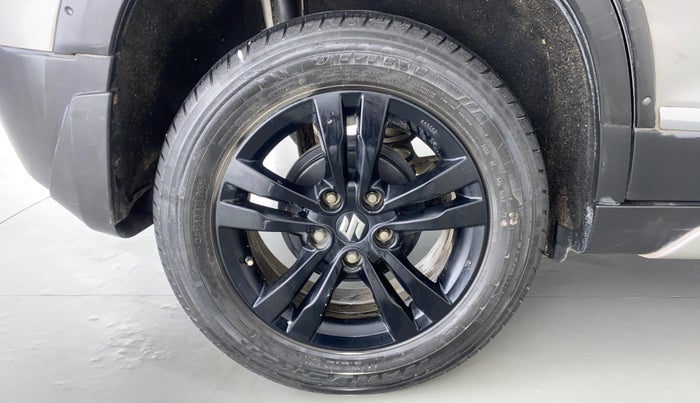 2018 Maruti Vitara Brezza ZDI + AMT, Diesel, Automatic, 58,154 km, Right Rear Wheel