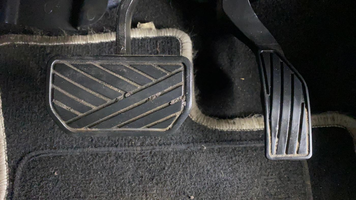 2018 Maruti Vitara Brezza ZDI + AMT, Diesel, Automatic, 58,154 km, Pedals