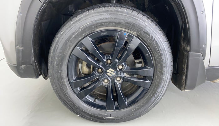 2018 Maruti Vitara Brezza ZDI + AMT, Diesel, Automatic, 58,154 km, Left Front Wheel