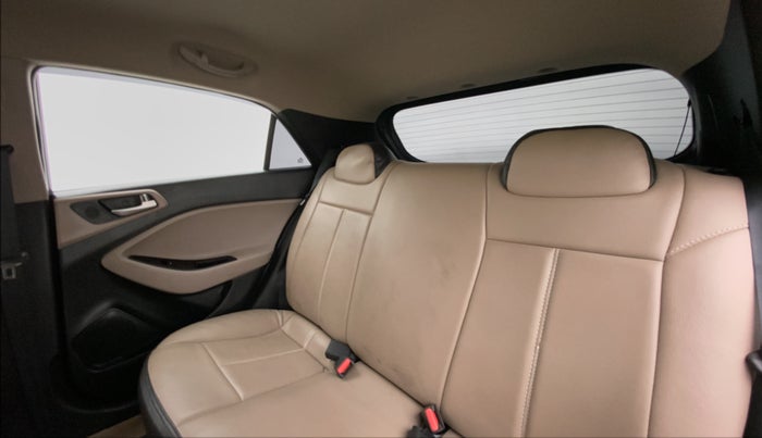 2020 Hyundai Elite i20 1.2 SPORTS PLUS VTVT, Petrol, Manual, 3,937 km, Right Side Rear Door Cabin