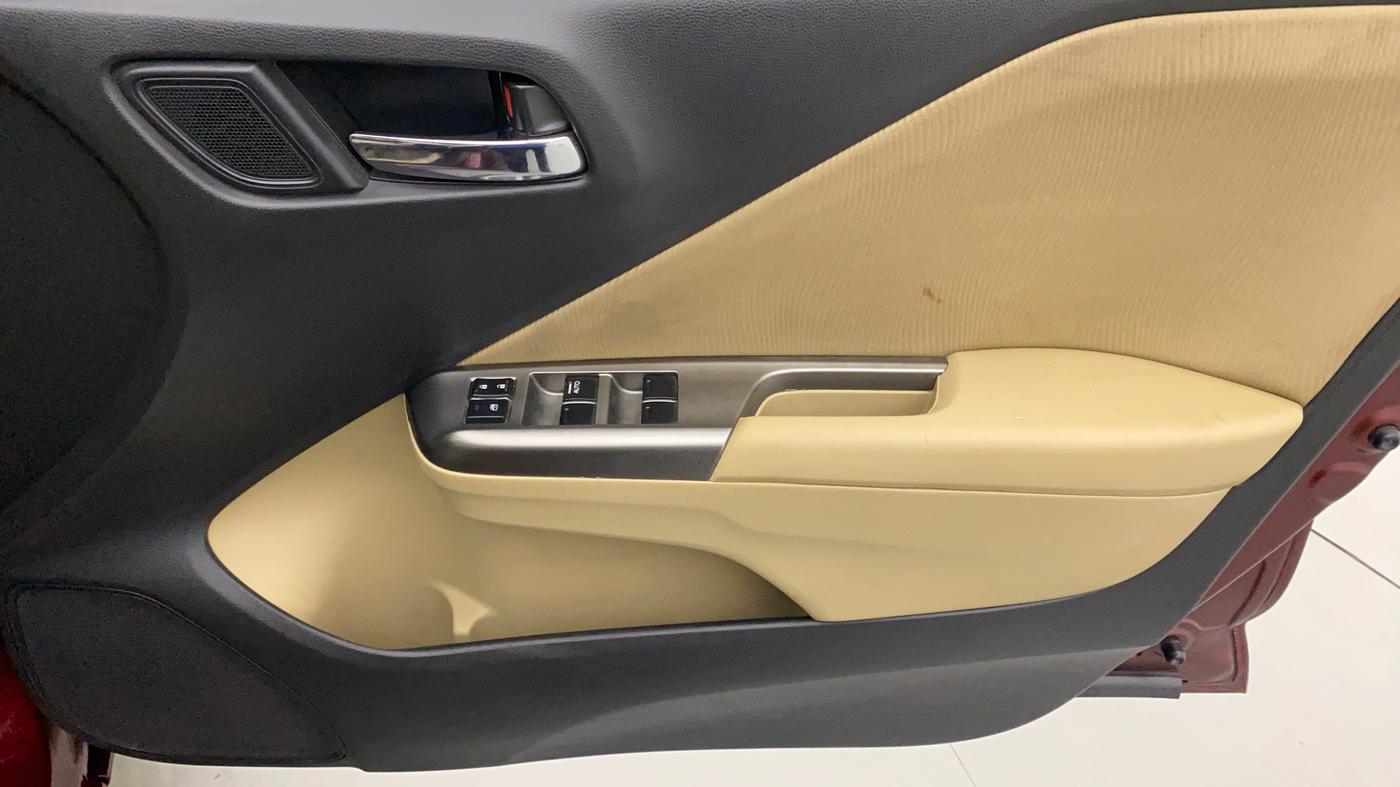 2016 Honda City 1.5L I-VTEC V MT, Petrol, Manual, 50,488 km, Driver Side Door Panels Control