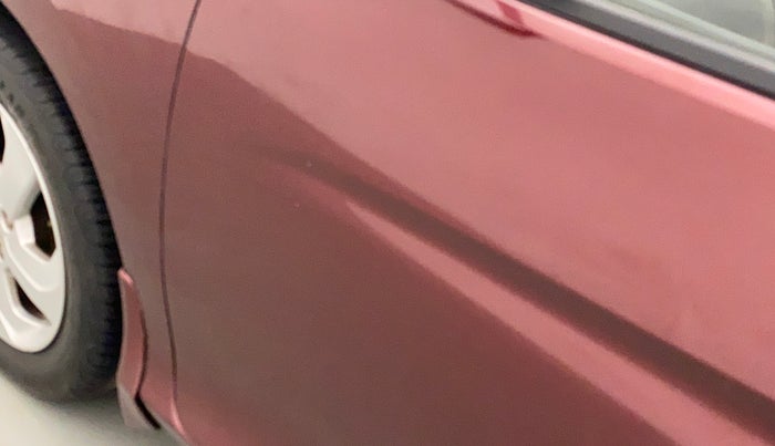 2016 Honda City 1.5L I-VTEC V MT, Petrol, Manual, 50,488 km, Front passenger door - Slightly dented