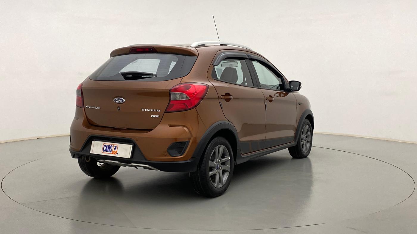 2018 Ford FREESTYLE TITANIUM 1.5 TDCI, Diesel, Manual, 32,240 km, Right Back Diagonal