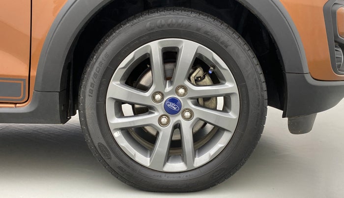 2018 Ford FREESTYLE TITANIUM 1.5 TDCI, Diesel, Manual, 32,240 km, Right Front Wheel