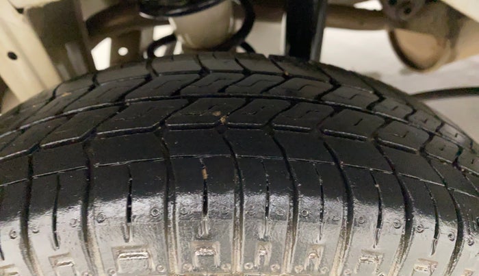 2017 Maruti Alto 800 LXI, Petrol, Manual, 26,945 km, Right Rear Tyre Tread