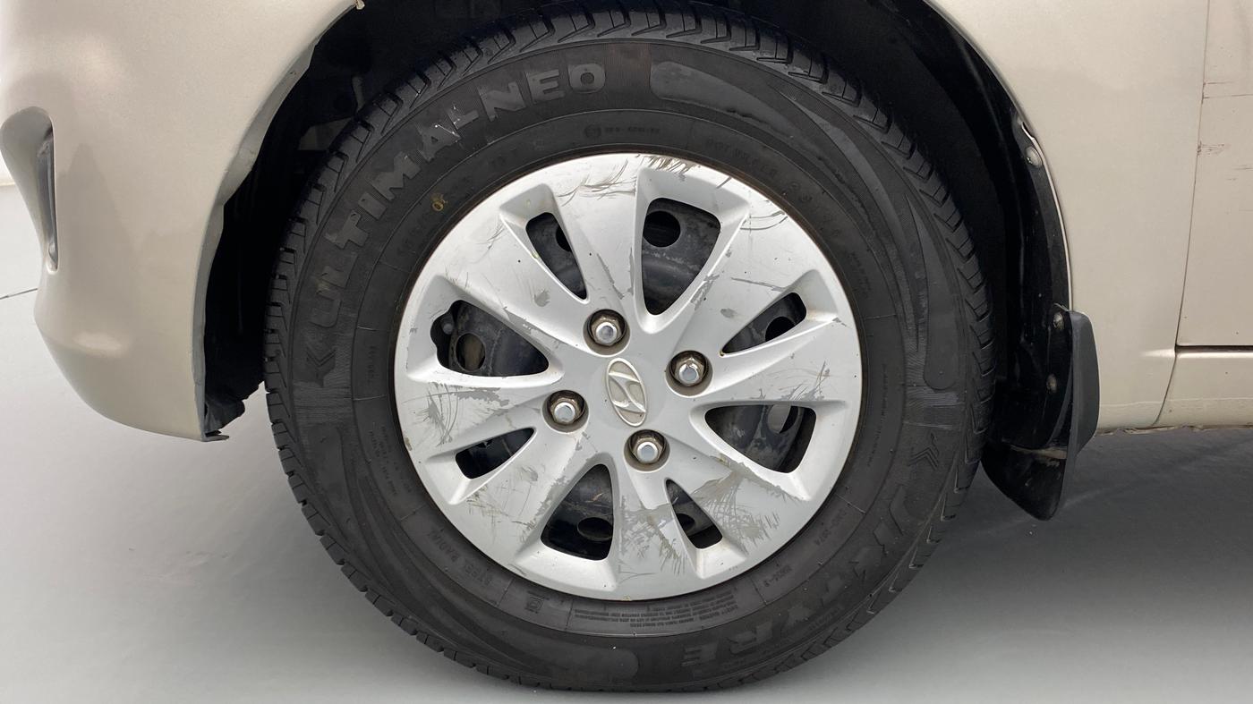 2012 Hyundai i10 SPORTZ 1.2 AT, Petrol, Automatic, 76,041 km, Left Front Wheel