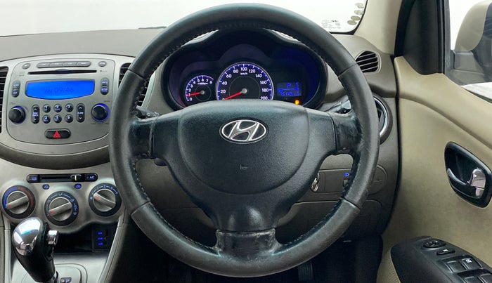 2012 Hyundai i10 SPORTZ 1.2 AT, Petrol, Automatic, 76,041 km, Steering Wheel Close Up
