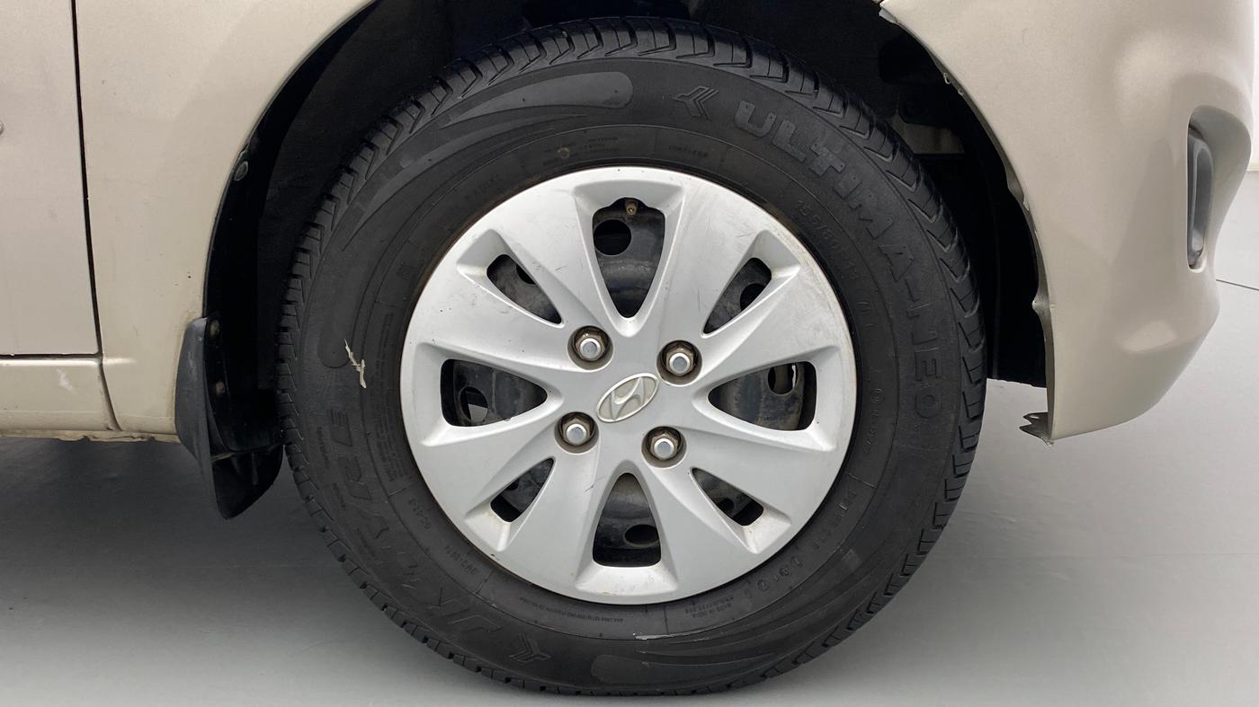 2012 Hyundai i10 SPORTZ 1.2 AT, Petrol, Automatic, 76,041 km, Right Front Wheel