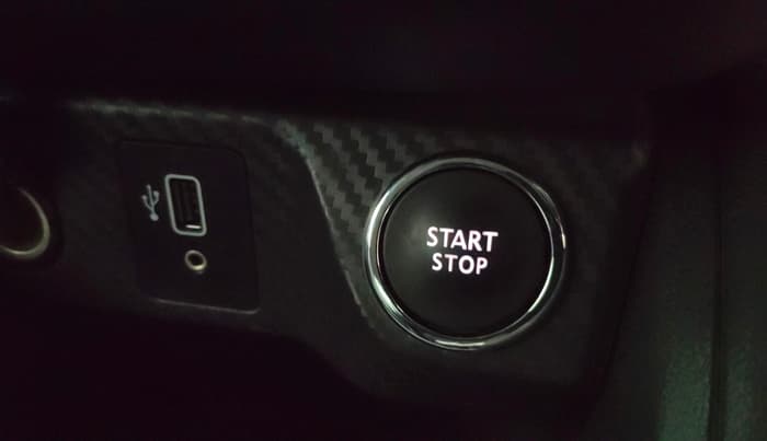 2021 Nissan Kicks XV PREMIUM TURBO 1.3 CVT, Petrol, Automatic, 39,541 km, Keyless Start/ Stop Button