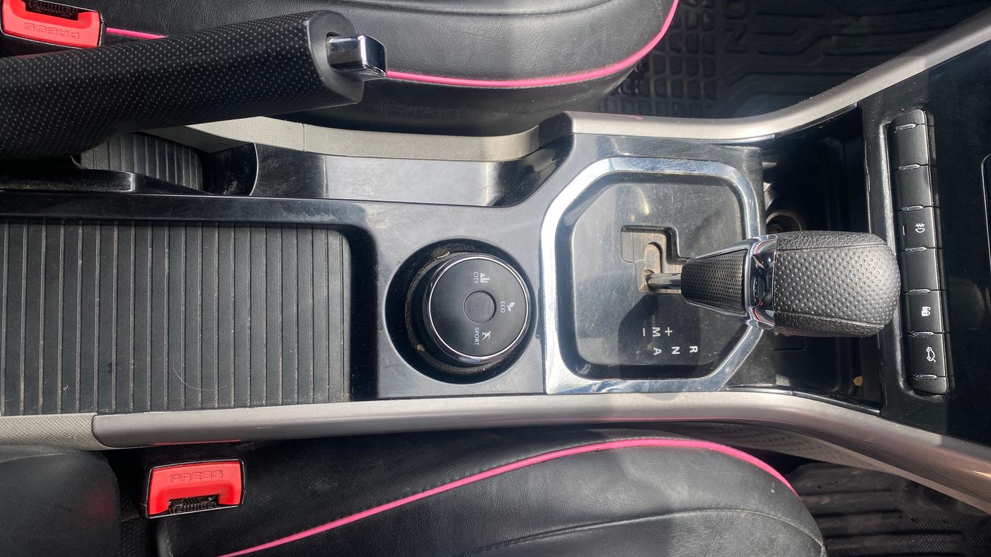2019 Tata NEXON XZA PLUS PETROL, Petrol, Automatic, 63,170 km, Gear Lever