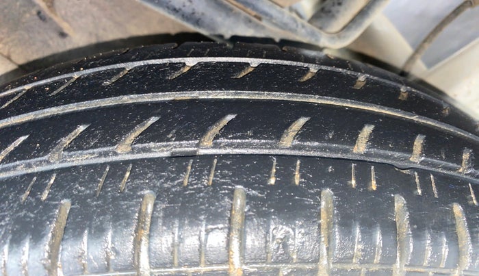 2018 Renault Kwid RXT 0.8, Petrol, Manual, 39,266 km, Right Rear Tyre Tread