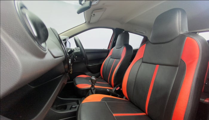 2018 Renault Kwid RXT 0.8, Petrol, Manual, 39,266 km, Right Side Front Door Cabin