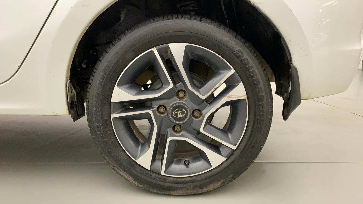 2018 Tata TIGOR XZA PETROL, Petrol, Automatic, 37,241 km, Left Rear Wheel