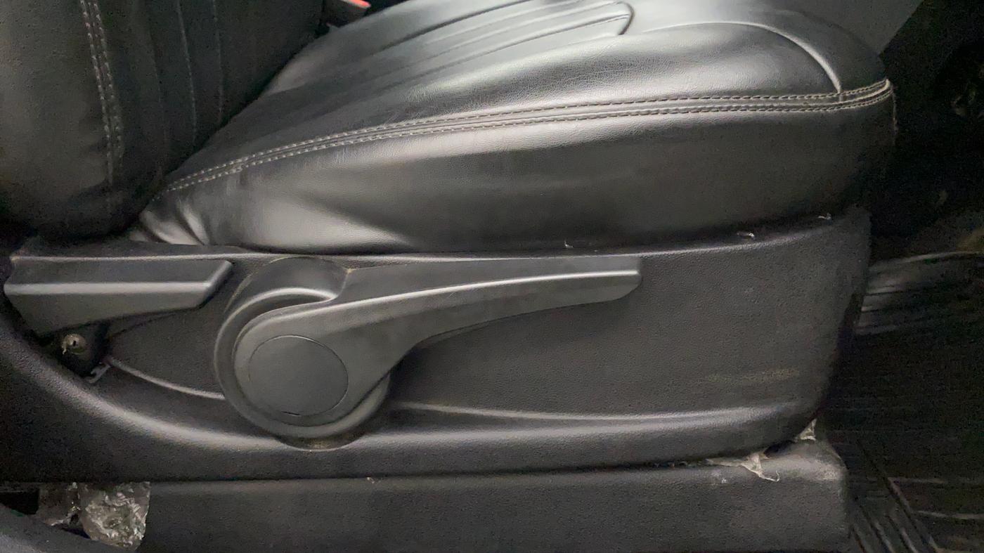 2018 Tata TIGOR XZA PETROL, Petrol, Automatic, 37,241 km, Driver Side Adjustment Panel