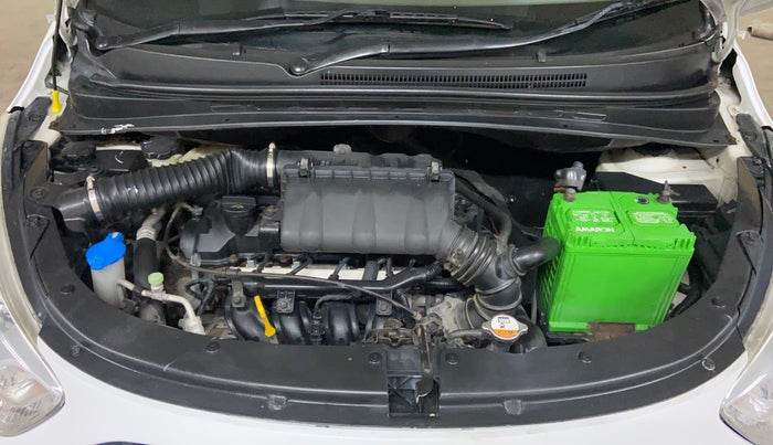 2012 Hyundai i10 MAGNA 1.2, Petrol, Manual, 70,879 km, Engine View
