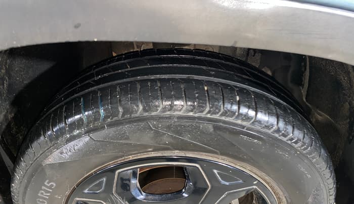 2021 Tata PUNCH ACCOMPLISHED MT, Petrol, Manual, 23,047 km, Right Front Tyre Tread