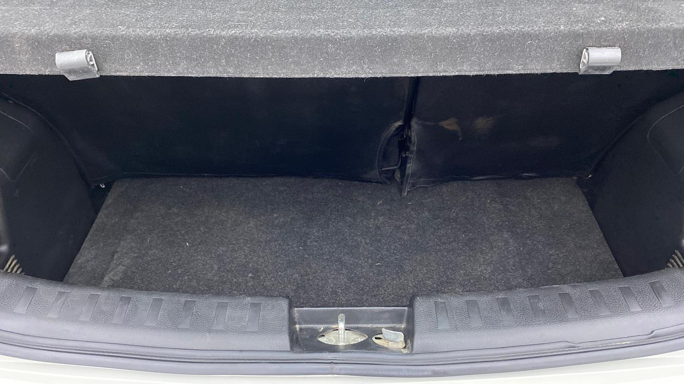 2017 Maruti Swift VXI D, Petrol, Manual, 55,354 km, Boot Inside
