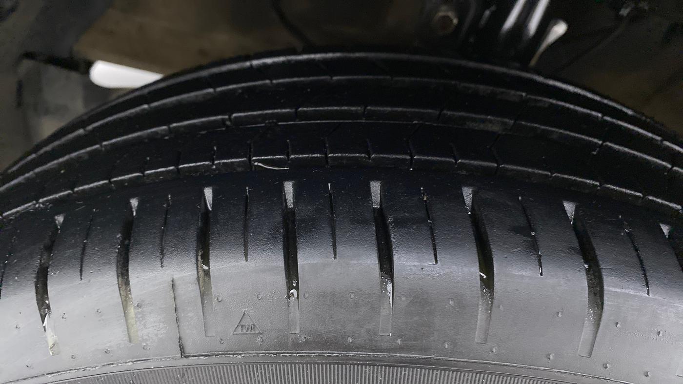 2021 Maruti Baleno ZETA PETROL 1.2, Petrol, Manual, 18,321 km, Left Front Tyre Tread