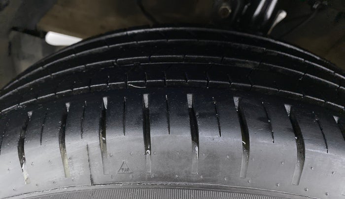 2021 Maruti Baleno ZETA PETROL 1.2, Petrol, Manual, 18,321 km, Left Front Tyre Tread