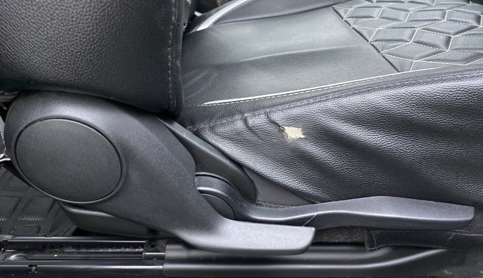2021 Maruti Baleno ZETA PETROL 1.2, Petrol, Manual, 18,321 km, Driver Side Adjustment Panel