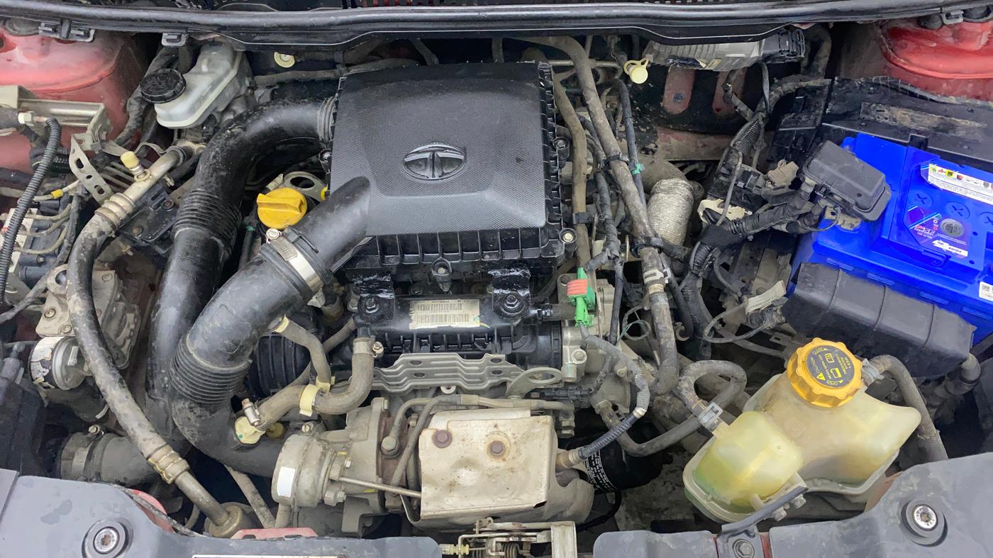 2018 Tata NEXON XM PETROL, CNG, Manual, 88,884 km, Engine View