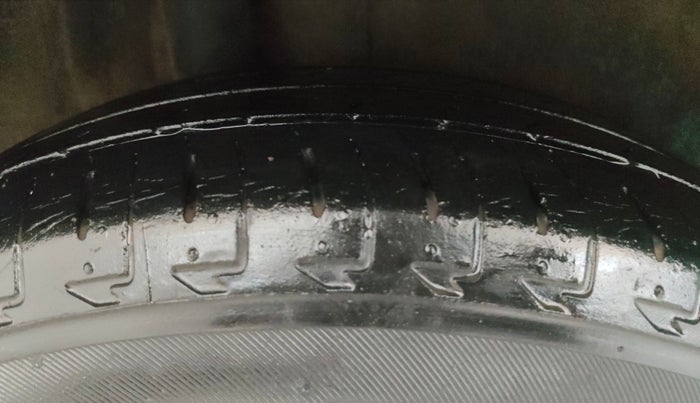 2018 Maruti IGNIS ZETA 1.2, Petrol, Manual, 33,474 km, Right Rear Tyre Tread
