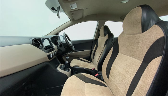 2016 Hyundai Xcent S 1.2 SPECIAL EDITION, Petrol, Manual, 93,800 km, Right Side Front Door Cabin