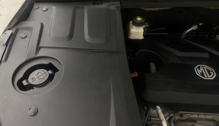 2024 MG HECTOR SAVVY PRO 1.5 TURBO CVT PETROL, Petrol, Automatic, 15,620 km, Engine View - Right