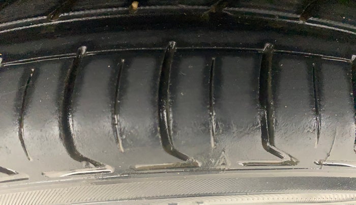 2021 Hyundai NEW I20 ASTA (O) 1.0 TURBO GDI DCT, Petrol, Automatic, 52,495 km, Right Rear Tyre Tread