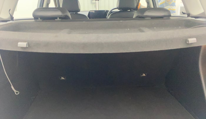 2021 Hyundai NEW I20 ASTA (O) 1.0 TURBO GDI DCT, Petrol, Automatic, 52,495 km, Boot Inside