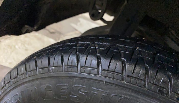 2018 Maruti Alto 800 LXI CNG, CNG, Manual, 43,447 km, Right Rear Tyre Tread
