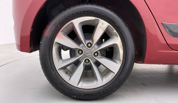 2015 Hyundai Elite i20 SPORTZ (O) 1.2, Petrol, Manual, 68,132 km, Right Rear Wheel