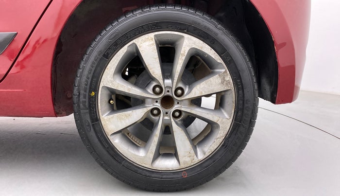 2015 Hyundai Elite i20 SPORTZ (O) 1.2, Petrol, Manual, 68,132 km, Left Rear Wheel