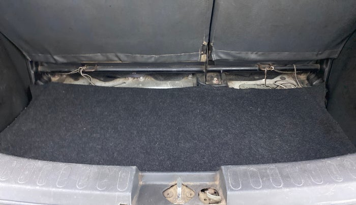 2014 Maruti Ritz VDI, Diesel, Manual, 79,319 km, Boot Inside