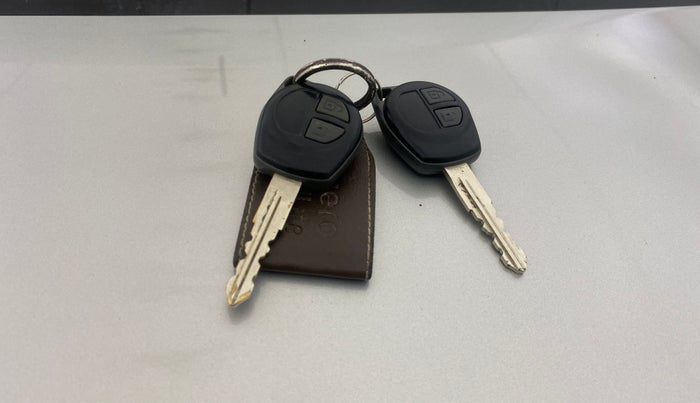 2013 Maruti Swift Dzire ZXI, Petrol, Manual, 42,449 km, Key Close Up