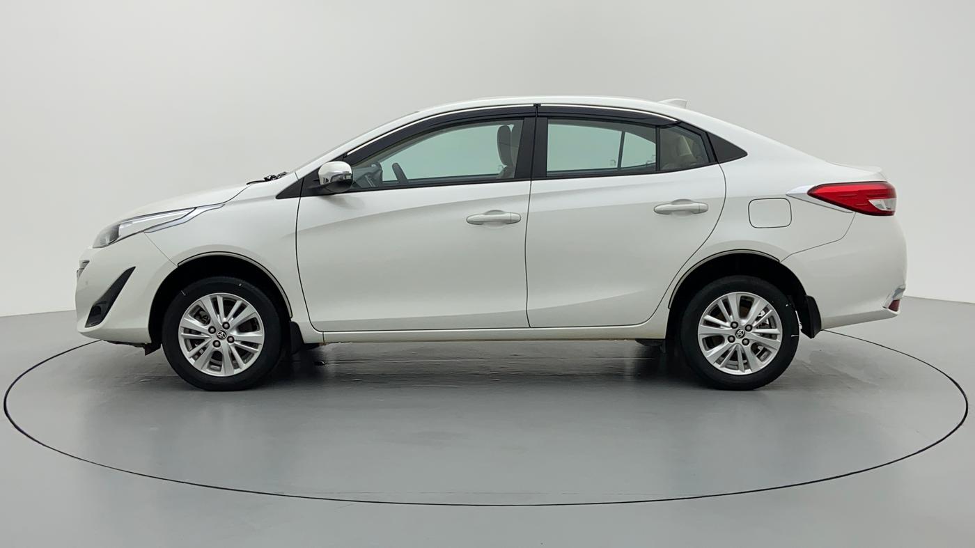 2018 Toyota YARIS V MT, Petrol, Manual, 16,676 km, Left Side