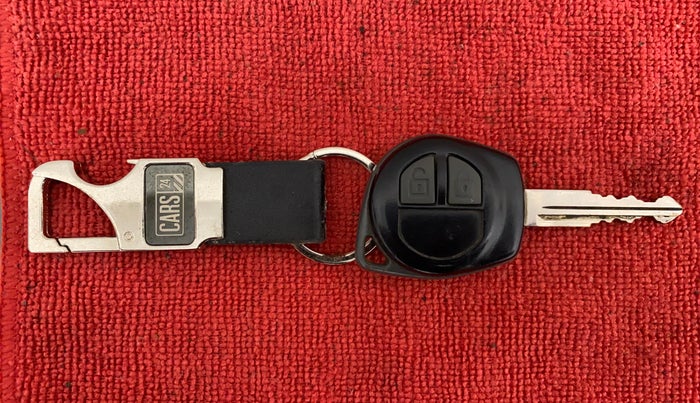 2014 Maruti Wagon R 1.0 VXI, Petrol, Manual, 44,364 km, Key Close Up