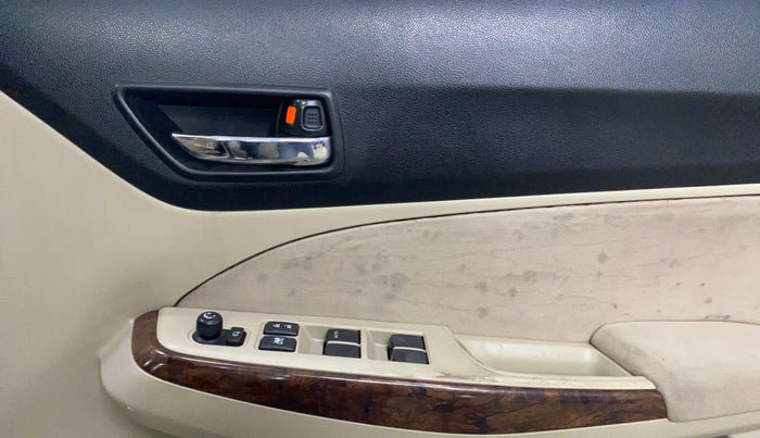 2017 Maruti Dzire ZXI PLUS, Petrol, Manual, 88,462 km, Driver Side Door Panels Control