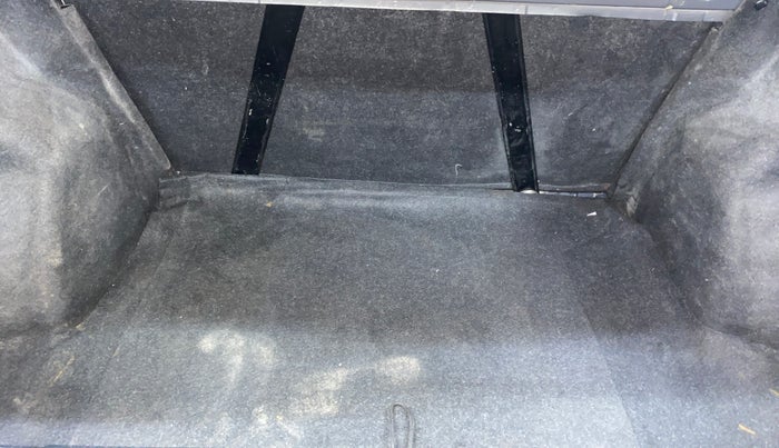 2017 Maruti Dzire ZXI PLUS, Petrol, Manual, 88,462 km, Boot Inside