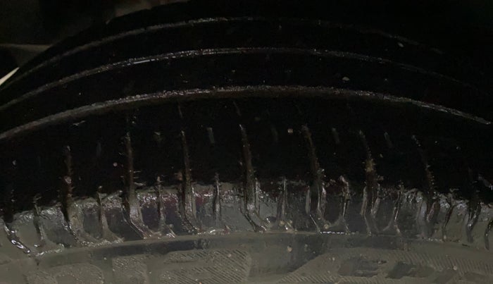 2017 Maruti Dzire ZXI PLUS, Petrol, Manual, 88,462 km, Right Rear Tyre Tread