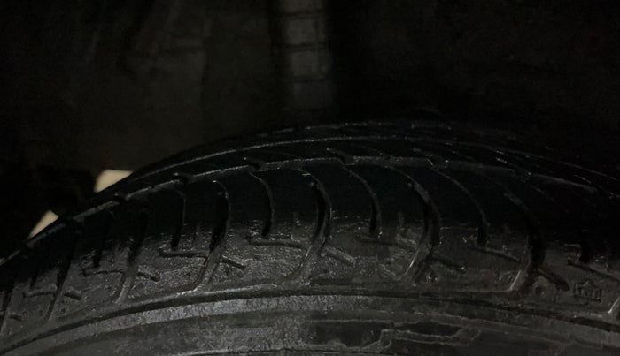 2019 Datsun Go T(O), Petrol, Manual, 31,573 km, Right Rear Tyre Tread