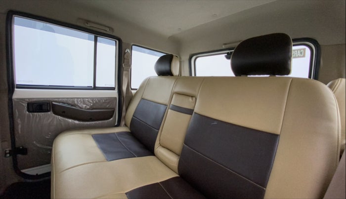 2023 Mahindra Bolero B6 (O), Diesel, Manual, 12,465 km, Right Side Rear Door Cabin