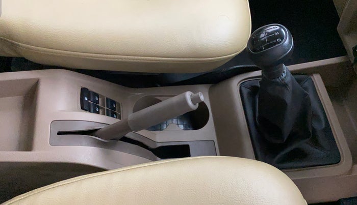2023 Mahindra Bolero B6 (O), Diesel, Manual, 12,465 km, Gear Lever