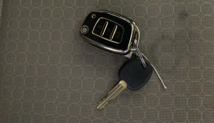 2017 Hyundai Elite i20 SPORTZ 1.2, Petrol, Manual, 86,854 km, Key Close Up