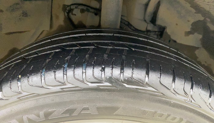 2020 Tata NEXON XZ PETROL, Petrol, Manual, 72,920 km, Right Front Tyre Tread