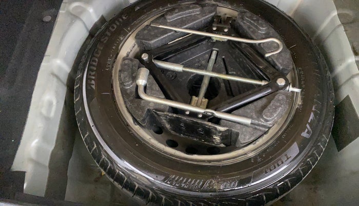 2020 Tata NEXON XZ PETROL, Petrol, Manual, 72,920 km, Spare Tyre