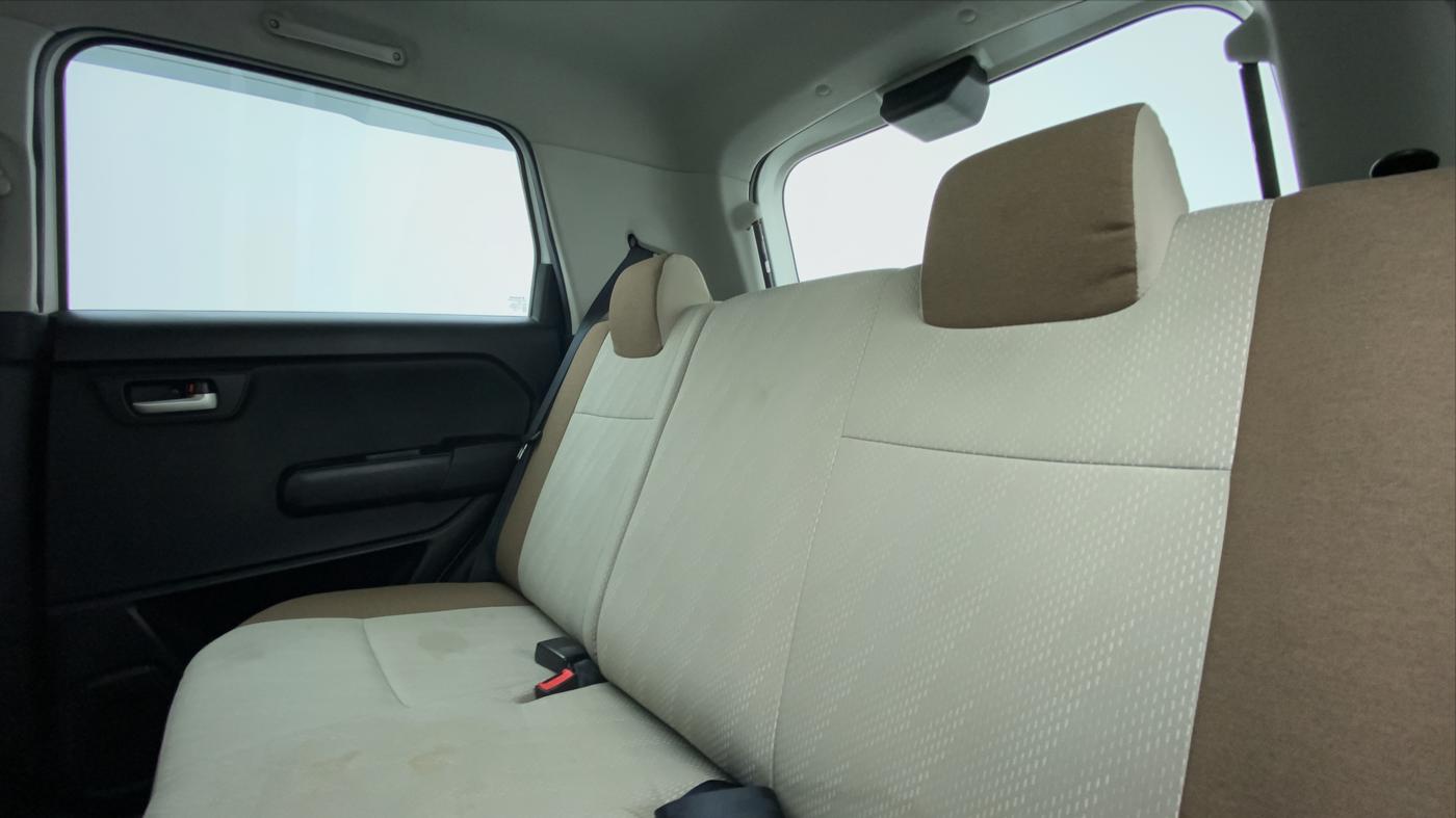 2019 Maruti New Wagon-R VXI 1.0, Petrol, Manual, 22,159 km, Right Side Rear Door Cabin